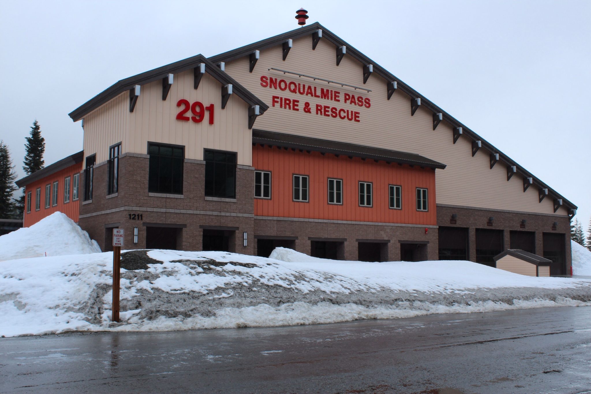 Snoqualmie Pass Fire & Rescue, Snoqualmie Pass Wray Plumbing